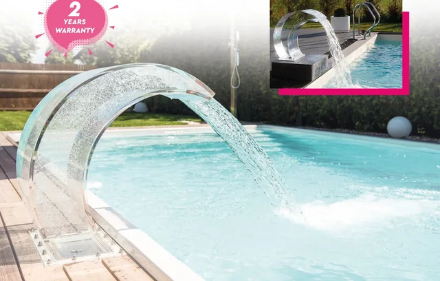 Acrylic Cobra water curtain